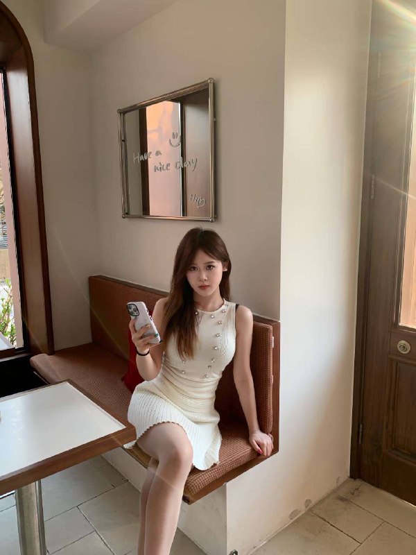 #深圳福田#深圳罗湖#深圳南山#深圳龙岗#深圳宝安#深圳龙华——————————————#深圳小杜外围🔰极搜担保古驰✝️深圳 小茹千金脸 极品发光白 身材比例绝佳高级长相0纹身 全脸没有一支玻尿酸自律girl 常年健身 全身无一丝赘肉HEIGHT:166cmAGE:2005BUST: CWeight:90拒绝高P📷所见即所得易湿体质 紧致多汁#福田#深圳#小纯下单客服👉@AnnaGJ168bot