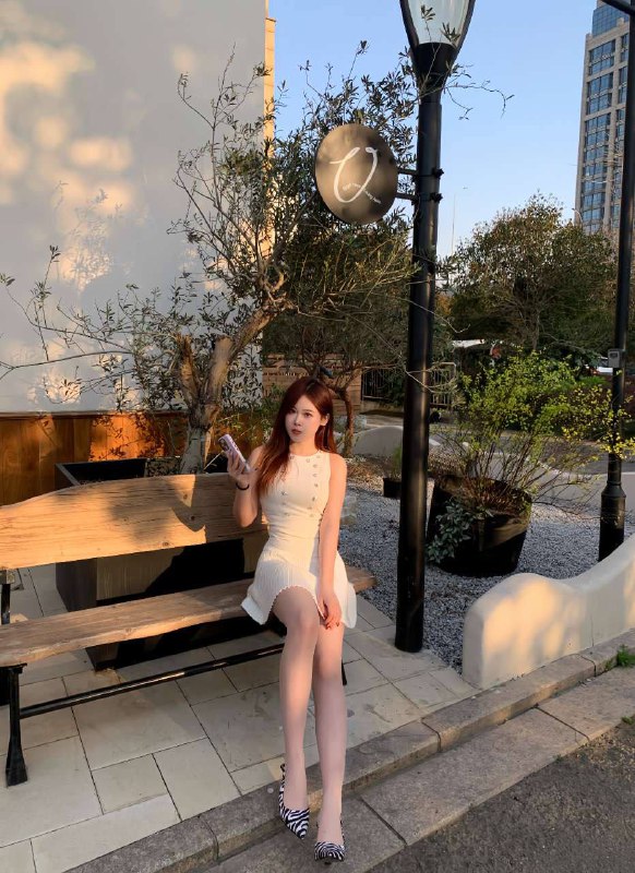 #深圳福田#深圳罗湖#深圳南山#深圳龙岗#深圳宝安#深圳龙华——————————————#深圳小杜外围🔰极搜担保古驰✝️深圳 小茹千金脸 极品发光白 身材比例绝佳高级长相0纹身 全脸没有一支玻尿酸自律girl 常年健身 全身无一丝赘肉HEIGHT:166cmAGE:2005BUST: CWeight:90拒绝高P📷所见即所得易湿体质 紧致多汁#福田#深圳#小纯下单客服👉@AnnaGJ168bot