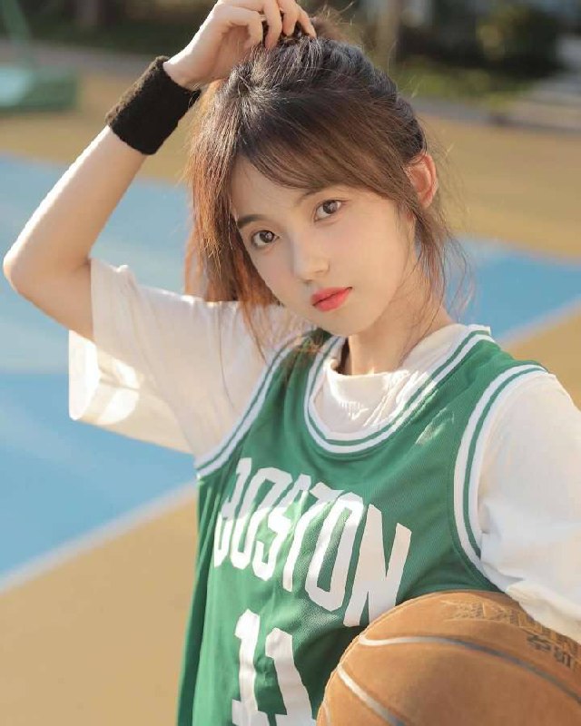 #深圳福田#深圳罗湖#深圳南山#深圳龙岗#深圳宝安#深圳龙华——————————————#深圳小杜外围🔰极搜担保古驰✝️深圳  六六Age:05。 Hight/168. Bust/C杯5起质量 暂3 开腿 A4腰 天使面孔魔鬼身材馒头穴 一线天名器少女粉高素质 真实传媒大学在读超敏感体质一触氵多服务一流擅大单 活好不黏人不羡鸳鸯不羡仙，只要有你在身边#深圳#小纯#南山下单客服👉@AnnaGJ168bot