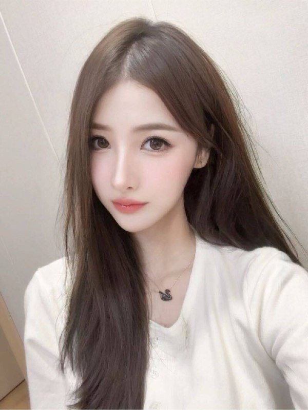 #深圳福田#深圳罗湖#深圳南山#深圳龙岗#深圳宝安#深圳龙华——————————————#深圳小杜外围🔰极搜担保古驰✝️深圳5W 妞妞03年舞蹈系天然无整，冷白皮纯欲女友款清纯带性感173D04翘臀兼职可预约，只见高素质有缘人#深圳#南山#5W