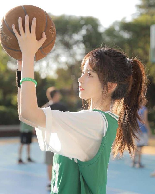 #深圳福田#深圳罗湖#深圳南山#深圳龙岗#深圳宝安#深圳龙华——————————————#深圳小杜外围🔰极搜担保古驰✝️深圳  六六Age:05。 Hight/168. Bust/C杯5起质量 暂3 开腿 A4腰 天使面孔魔鬼身材馒头穴 一线天名器少女粉高素质 真实传媒大学在读超敏感体质一触氵多服务一流擅大单 活好不黏人不羡鸳鸯不羡仙，只要有你在身边#深圳#小纯#南山下单客服👉@AnnaGJ168bot