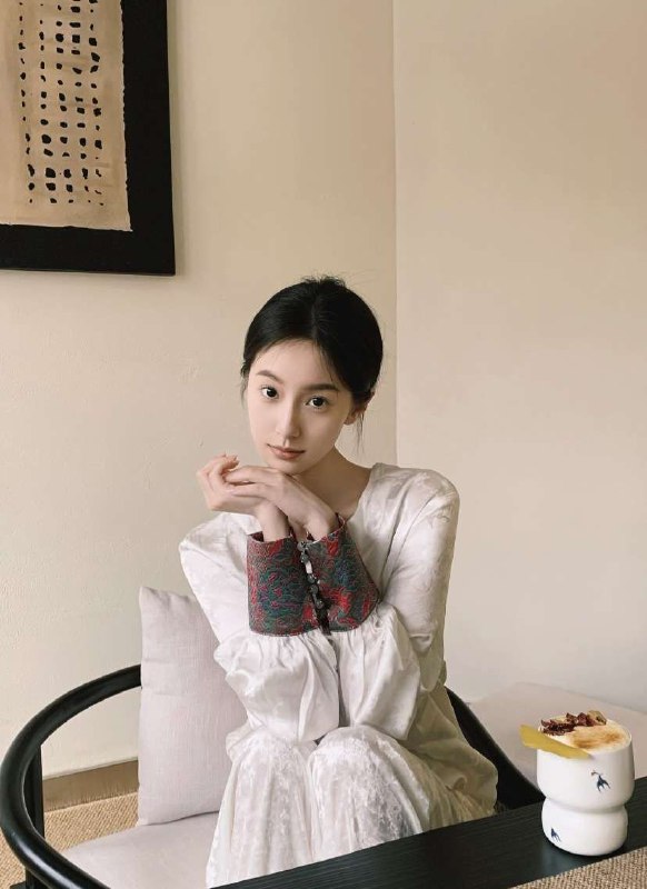#北京约炮#北京娱乐#北京萝莉#北京少妇#北京美女#北京上门——————————————#北京小杜外围🔰极搜担保鸡哥🏠硬5北京♥️新人第一次下水#鱼• 𝚨𝐠𝐞:𝟏𝟗• 𝐁𝐮𝐬𝐭:𝘾• 𝐇𝐞𝐢𝐠𝐡𝐭:𝟏𝟕𝟓不吸烟  不饮酒  无纹身  无医美会健身  会跳舞  可接吻  可⑥⑨有情商  有涵养  高学历  高质量#硬5#纯欲#万达广场下单客服👉@AnnaGJ168bot