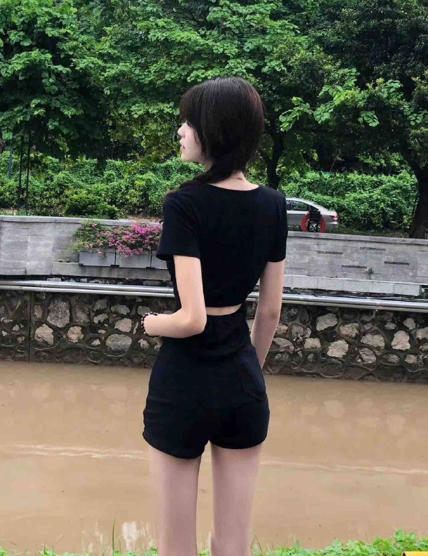#杭州外围#杭州上门#杭州约炮#杭州品茶#杭州修车#杭州学生———————————————杭州苏微微#国06年 纯新人甜美系清纯软妹 大一新生兼职真实净身高170cm  标准的白瘦高大🐻c 三点粉  前凸后翘   漫画腿可萝可御 可盐可甜 可以jk皮肤白皙细腻，阳光乖巧，初恋女友感全身无伤疤  无任何痕迹  干净无暇完美S型身材   80斤  又瘦又高南方妹子   超温柔体贴可爱敏感体质    氵 多活好   外纯内骚可素颜见课 只见高素质k#萧山区#硬五下单客服👉@AnnaGJ168bot