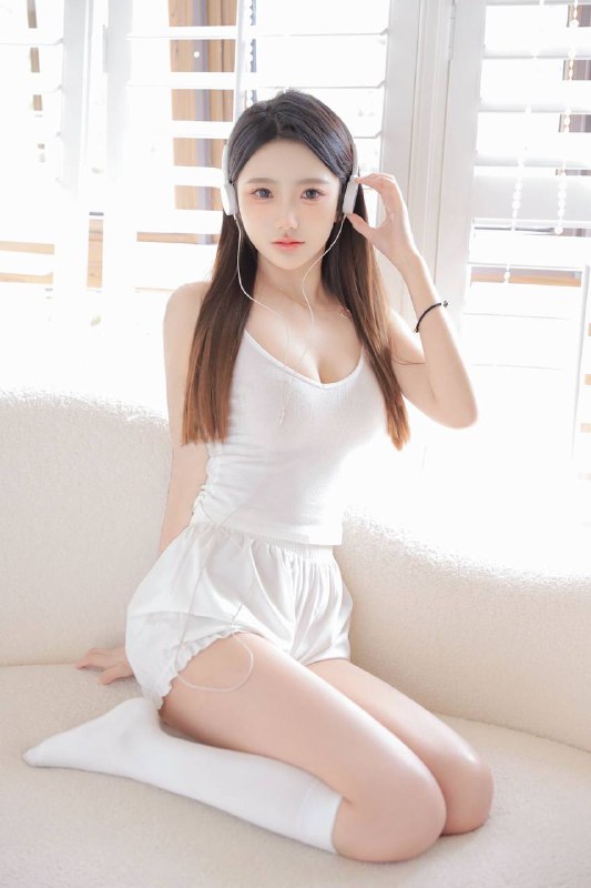 #天津修车#资料外围#天津品茶#天津上门#天津约炮天津夏琳新人 南开学生兼职真实03年 在校学生👩‍🎓167🐻C。筷子腿🥢💎85斤小萝莉性格好 有耐心 不催不事🌸🎀初恋般体验   服务好 清纯可爱下单客服👉@AnnaGJ168bot