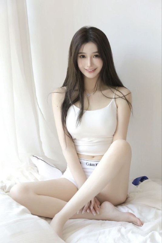 #南京修车#南京外围#南京品茶#南京上门#南京约炮南京Laochen💝懒懒建邺区江心洲圆润🐻蜜桃臀前凸后翘    性格好身高169 体重84    01年，🐻G只接素质课下单客服👉@AnnaGJ168bot