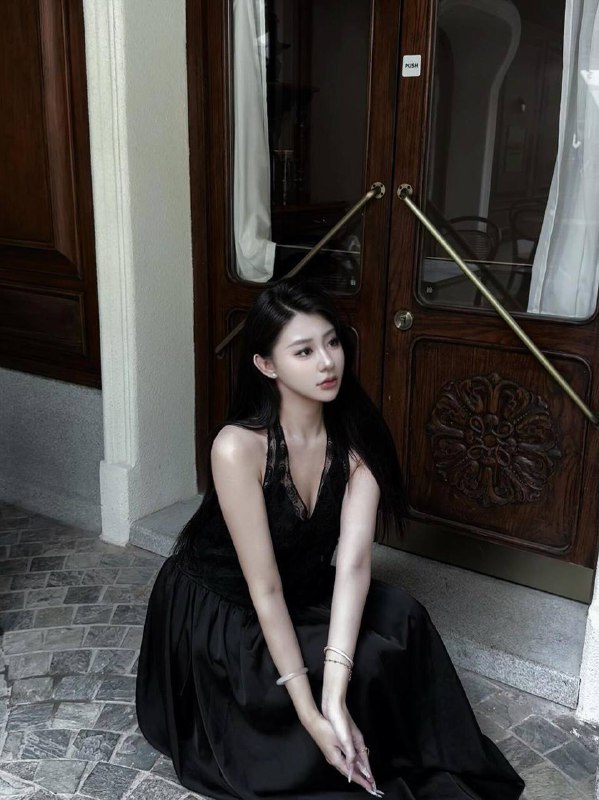 北京司藤小姐🏠171D🏠W🉑kiss69💋气质大牌，初次下🌊自带豪华工作室＃国贸.佳兆业铂域gzs🏀♥️📱欢迎咨询客服👉@AnnaGJ168bot