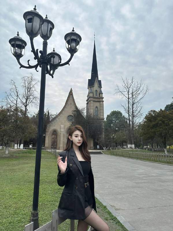 北京司藤小姐🏠171D🏠W🉑kiss69💋气质大牌，初次下🌊自带豪华工作室＃国贸.佳兆业铂域gzs🏀♥️📱欢迎咨询客服👉@AnnaGJ168bot