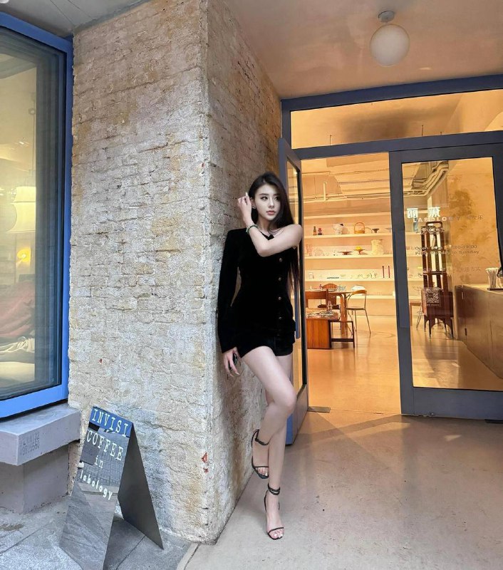 北京司藤小姐🏠171D🏠W🉑kiss69💋气质大牌，初次下🌊自带豪华工作室＃国贸.佳兆业铂域gzs🏀♥️📱欢迎咨询客服👉@AnnaGJ168bot