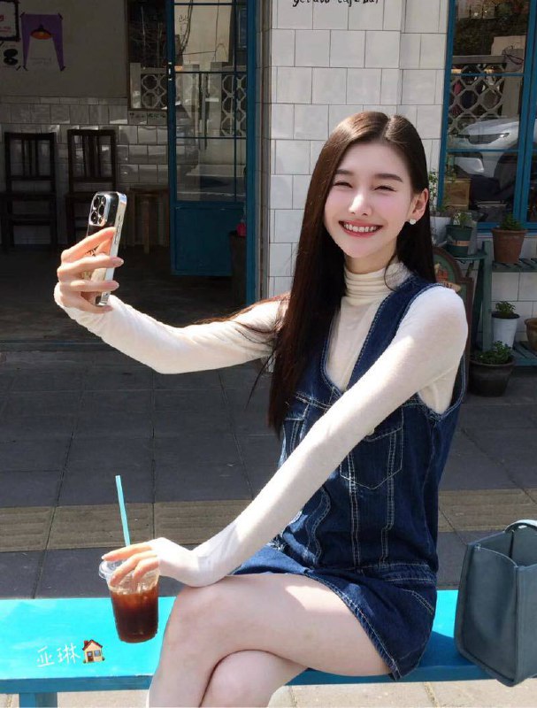 BEIJING    W⬆️一一一一一一一一一一一一一一一一一一一一一净高180C 《逆天大长腿》清丽脱俗 纯天然极品 气质天花板全身无整无纹身 完美身材比例 健身女神圈外素人 偶尔兼职 纯兼职稀缺货 甜美女友feel高学历 知性优雅 纯御双修 本人生活照 体现真🏀♥️📱欢迎咨询客服👉@AnnaGJ168bot