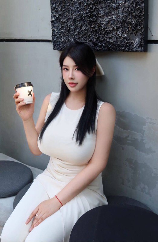 上海 小樱 硬5⃣️#普陀刚抵达上海 172R 65kg真实R杯 天然巨乳极品风骚御姐 榨干你🏀♥️📱欢迎咨询客服👉@AnnaGJ168bot