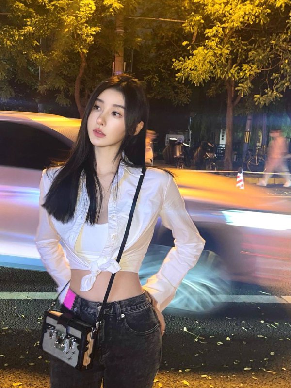 香港🇭🇰晏熙雨 雪儿🌨Education研究生在读👩‍🎓🌨𝐇𝐞𝐢𝐠𝐡𝐭身高/174🌨𝐁𝐮𝐬𝐭胸围/真D🌨𝐀𝐠𝐞年龄/01年🌨From籍贯/杭州🌨𝐇𝐨𝐛𝐛𝐲兴趣/冲浪🏄‍♀️滑雪⛷️🌨𝐎𝐜𝐜𝐮𝐚𝐭𝐢𝐨𝐧职业/ 时尚穿搭女装博主🌨𝐒𝐩𝐞𝐜𝐢𝐚𝐥𝐢𝐭𝐲特长/🥢腿 童颜巨🐻才女🤍给你初恋般的感觉🤍高瘦纯极品洋气清纯🤍温柔大小姐 人间山茶花🏀♥️📱欢迎咨询客服👉@AnnaGJ168bot