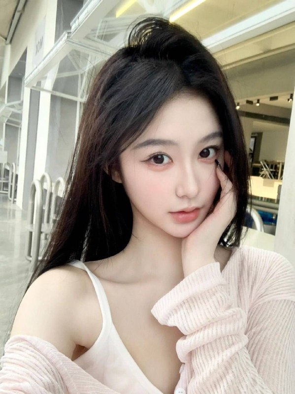 学院新人兼职172贵阳学院新人雪升极品气质，🥢🦵吻。69皮肤雪白身材匀 称 胯宽腰细堪称一绝海拔172D  05年 新人兼职在开待客如初恋🏀♥️📱欢迎咨询客服👉@AnnaGJ168bot