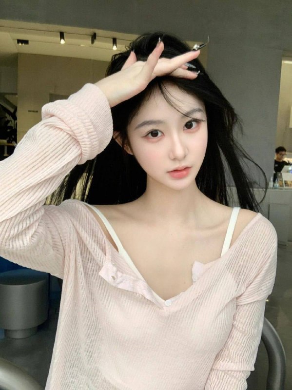 学院新人兼职172贵阳学院新人雪升极品气质，🥢🦵吻。69皮肤雪白身材匀 称 胯宽腰细堪称一绝海拔172D  05年 新人兼职在开待客如初恋🏀♥️📱欢迎咨询客服👉@AnnaGJ168bot