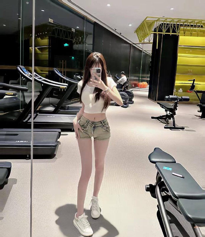 Sz朦胧🏠🦜w奇奇大三元气兼职学生 甜美学生•04年 高168 真🐻C 93斤•日系女友 雪白无纹身 精致粉嫩•漫画身体 白🐯一线天 馒头B美术生擅长画画 爱好音乐 旅游 游泳短期预约 遇见过你的空气都是甜的～🥰😋🏀♥️📱欢迎咨询客服👉@AnnaGJ168bot