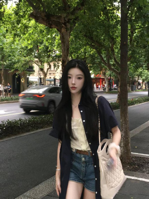 上海  外围千寻🏠万⬆️只外出Kim纯天然气质零整脸杏脸桃腮 浅淡春山柳腰 马甲线  酒杯腿  168cm x 95斤x D后天汗水锻造的好身材• 电商签约平面模特• 02年 艺术院校设计系 会油画 手绘谈吐得体  性格温柔书卷气是最好的香水热爱旅行 穿搭 美妆会自由潜🤿滑雪单板🎿穿衣显瘦脱衣有肉甜蜜女友體驗一起解鎖各種未知新體位🏀♥️📱欢迎咨询客服👉@AnnaGJ168bot