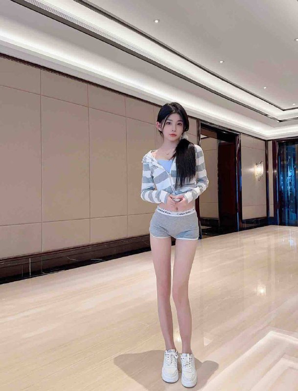 杭州苏微微#苦妮可𝐇𝐞𝐢𝐠𝐡𝐭身高/168• 𝐖𝐞𝐢𝐠𝐡𝐭体重/80• 𝐁𝐮𝐬𝐭胸围/真实C（天然🐻超软）• 𝐎𝐜𝐜𝐮𝐩𝐚𝐭𝐢𝐨𝐧职业/学生👩‍🎓⭐️高颜女友系⭐️清纯洋气 气质初恋 女友感 双商高书画舞蹈才艺江南女生腿长100cm，皮肤白皙零风尘走气质路线#上城区#杭州上门#杭州外围#杭州修车🏀♥️📱欢迎咨询客服👉@AnnaGJ168bot