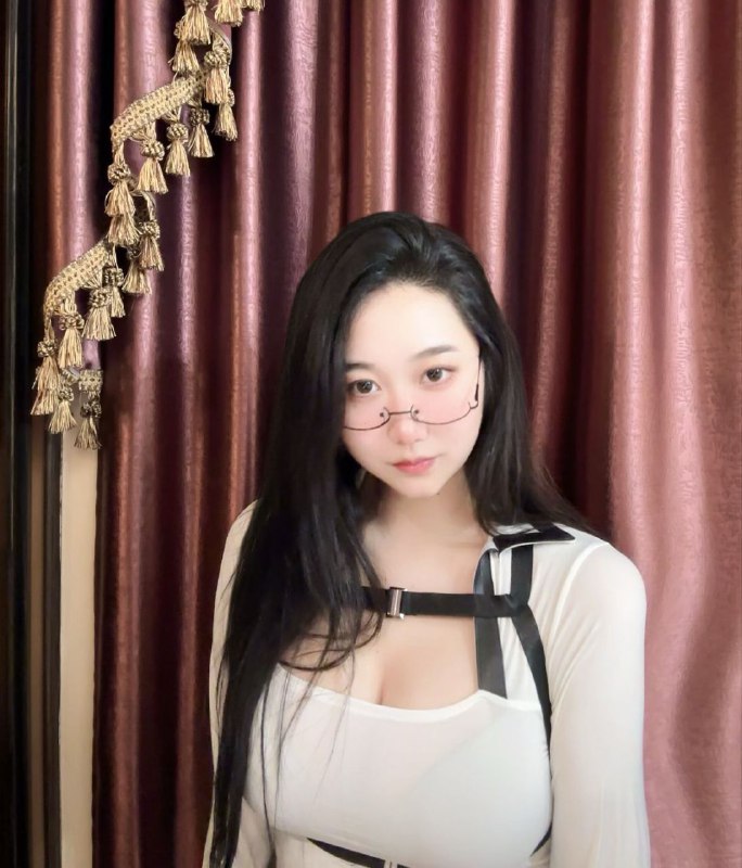 上海天乐🏠小瑞04年秘书微胖圣体#白虎🐯身高165🐻F 体重46kg三点粉水多 全身雪白 无任何纹身听话温柔懂事 全身无整容 待课如初恋🉑做服务：6️⃣9️⃣舌💋双飞 口爆 无套 液体套#sm轻度需要其他服务请咨询客服（3️⃣K/次）位置：#静安#上海上门#上海外围#上海修车🏀♥️📱欢迎咨询客服👉@AnnaGJ168bot