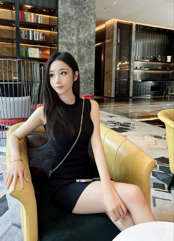 上海天乐🏠婷婷真实04年在校大学生身高170🐻C 白小纯  身材火辣·前凸后翘 水蛇腰 原装完美身材· 天然无整容 甜美女友感 ·· 皮肤白滑 波涛汹涌 温柔体贴 ·👙穿衣洋气大牌 筷子腿👙🌟真心期待与您的相遇🌟高級気質 所有照片均为生活中拍摄短期停留🎬颜值气质极🉑做服务：6️⃣9️⃣舌💋需要其他服务请咨询客服（3️⃣K/次）位置：#浦东#上海上门#上海外围#上海修车🏀♥️📱欢迎咨询客服👉@AnnaGJ168bot