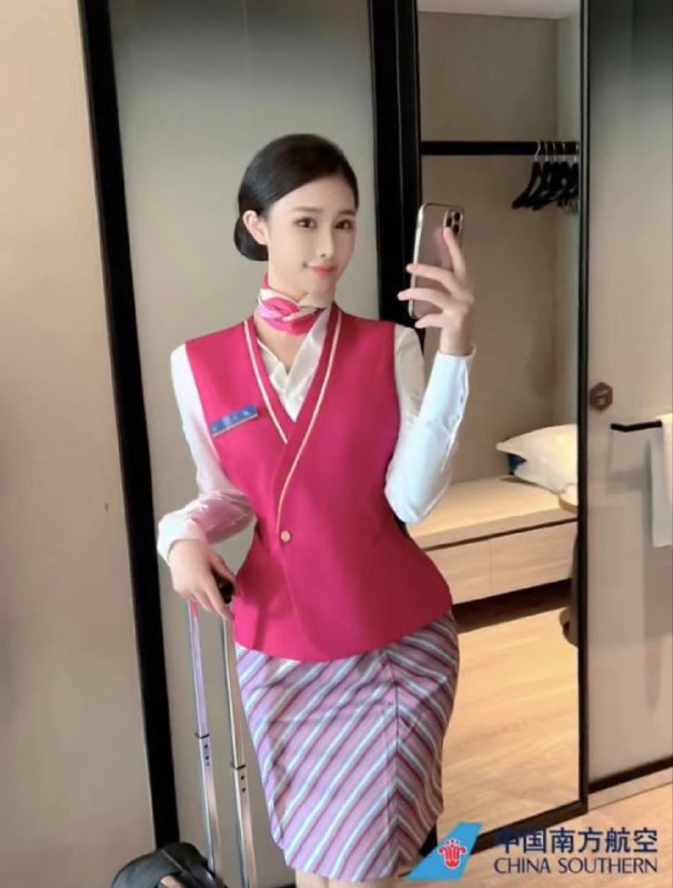 上海天乐🏠欢欢 南航#空姐01年 身高173 体重48kg胸围36E  臀围 95cm氣質御姐 聲音溫柔脾氣好流利英语 标准国语 全身紧致🉑做服务：6️⃣9️⃣舌💋需要其他服务请咨询客服（工作室3️⃣上门5️⃣）位置：#静安#上海上门#上海外围#上海修车🏀♥️📱欢迎咨询客服👉@AnnaGJ168bot