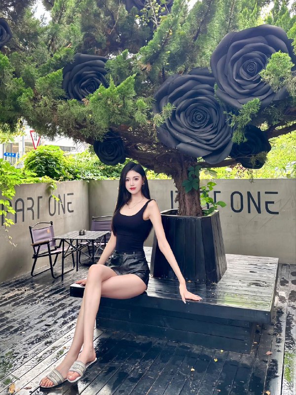 上海天乐🏠小香大蜜短开 新人零整御姐纯兼职 时常平面拍摄洋气精致 全身雪白 没有纹身 牙齿整齐00年175🐻D 体重51kg 完美腰臀比 马甲线高素质 高学历 圈外兼职🉑做服务：6️⃣9️⃣舌💋需要其他服务请咨询客服（3️⃣K/次）位置：#浦东#上海上门#上海外围#上海修车🏀♥️📱欢迎咨询客服👉@AnnaGJ168bot