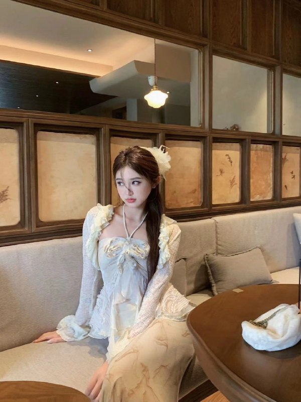 上海天乐🏠曼云天然🐻D 平时爱健身 看书纯⭕️外签约模特短暂开一周🍥超模兼职 冷白皮 无纹身🍥真实裸脚175 可带尺量🍥超长筷子美腿   漫画S身材🍥皮肤雪白    洋气精致🉑做服务：6️⃣9️⃣双飞需要其他服务请咨询客服（3️⃣K/次）位置：#静安#上海上门#上海外围#上海修车🏀♥️📱欢迎咨询客服👉@AnnaGJ168bot