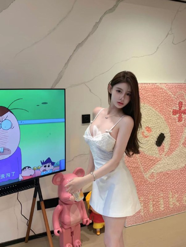 上海天乐🏠星星全身冷白皮02年身高172🐻D全身雪白 无纹身 穿着洋气大牌筷子腿 漫画s身材 热情乖巧懂事.外纯内骚 爱健身 瑜伽🧘‍♀️给你不一样的体验感.女友感满满🉑做服务：6️⃣9️⃣舌💋🚗震需要其他服务请咨询客服（3️⃣K/次）位置：#浦东#上海上门#上海外围#上海修车🏀♥️📱欢迎咨询客服👉@AnnaGJ168bot