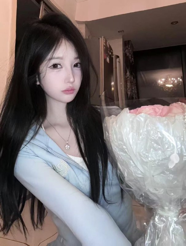 上海天乐🏠贤贤温柔气质学姐身高172超级大长腿 经常健身身材一流校花级别颜值 上戏在读 古典型美女05年🐻D真实没水分 体重108斤文静恬淡 五官精致 高素质  心动不如行动🉑做服务：6️⃣9️⃣舌💋登记 代开需要其他服务请咨询客服（3️⃣K/次）位置：#浦东#上海上门#上海外围#上海修车🏀♥️📱欢迎咨询客服👉@AnnaGJ168bot