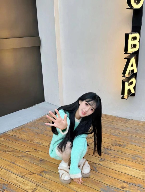 上海天乐🏠大宝• 身高170 体重46kg 胸围 b• 𝐀𝐠𝐞年龄/04年• 𝐒𝐩𝐞𝐜𝐢𝐚𝐥𝐢𝐭𝐲特长/  唱歌 跳舞• 𝐇𝐨𝐛𝐛𝐲兴趣/  旅游 打游戏• 可盐可甜可素颜• 天然大🐻、直角肩• 可爱清纯、谈吐大方、温顺甜美• 紧致水多懂配合、上下粉嘟嘟🉑做服务：6️⃣9️⃣舌💋需要其他服务请咨询客服（3️⃣K/次）位置：#浦东#上海上门#上海外围#上海修车🏀♥️📱欢迎咨询客服👉@AnnaGJ168bot