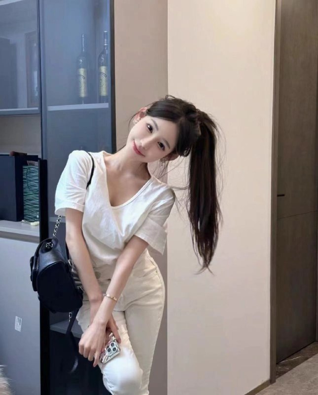 上海天乐🏠小寒浙大学院纯欲05年 168 胸C首次教学，三点粉，真人真照🉑做服务：6️⃣9️⃣舌💋双飞🚗震 登记 代开需要其他服务请咨询客服（3️⃣K/次）位置：#黄浦#上海上门#上海外围#上海修车🏀♥️📱欢迎咨询客服👉@AnnaGJ168bot