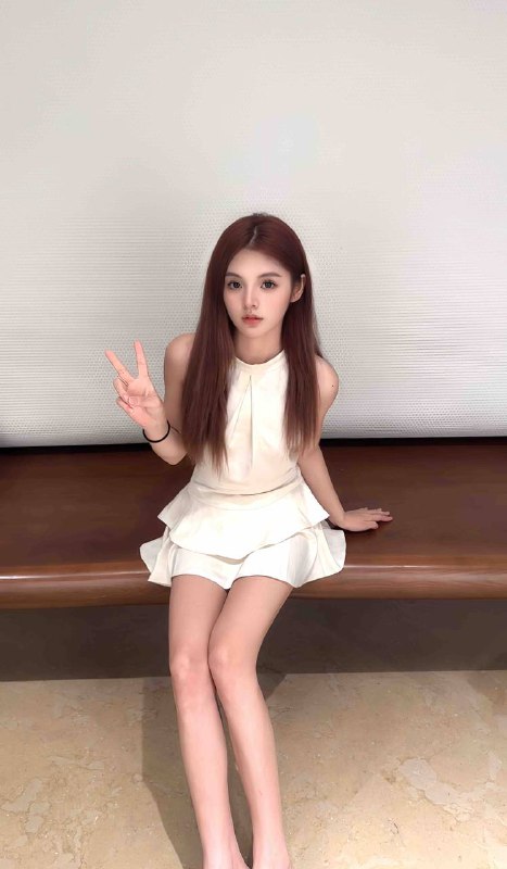 上海06年170B小糖豆🏠#S223#普陀在校大学生 06年🈚️纹身 重庆妹妹 纯天然0⃣️整容真人真照 身高170体重90🐻B 零赘肉69🐍✌️🚗震都🉑️本人比照片更好看哦#上海上门#上海外围#上海修车🏀♥️📱欢迎咨询客服👉@AnnaGJ168bot