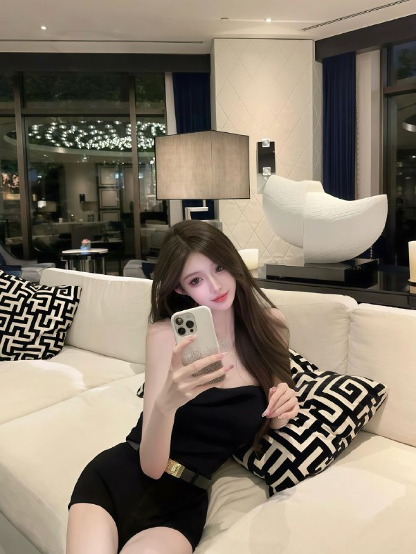 深圳水果姐姐➕硬5W 大橙Age 02年 Height 173cmBusE真🐻🔝真混血少数民族本科学历兼职模特♡ 完 花美 瓶身 52Kg🈚️不良🈚️纹身气质优雅 谈吐文雅 高素质风趣性格好   体贴举止大方你的 感性 小女友，等你来撩🥰#深圳上门#深圳外围#深圳修车🏀♥️📱欢迎咨询客服👉@AnnaGJ168bot