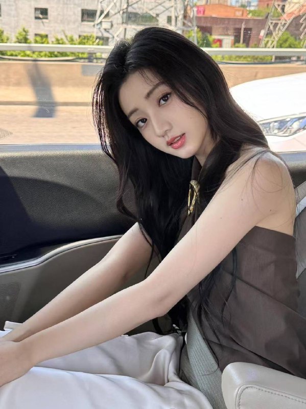 北京天猫🐱北🐳新人小白🦜☝️第一天🐝美院再读生 天然零整 纯圈外• 𝐇𝐞𝐢𝐠𝐡𝐭身高/172• 𝐖𝐞𝐢𝐠𝐡𝐭体重/45• 𝐁𝐮𝐬𝐭胸围/ c• 𝐀𝐠𝐞年龄/05• 𝐇𝐨𝐛𝐛𝐲兴趣/滑雪🏂健身🧘🏻‍♀️绘画🎨真实在校纯兼职非职业性打卡上班，不抽烟不喝酒，筷子腿🥢蜂腰蜜桃臀高素质，双商在线，谈吐优雅，初恋女友感觉，校花女神级别，服务控首选只觅高质量知己，非诚勿扰#北京上门#北京外围#北京修车🏀♥️📱欢迎咨询客服👉@AnnaGJ168bot