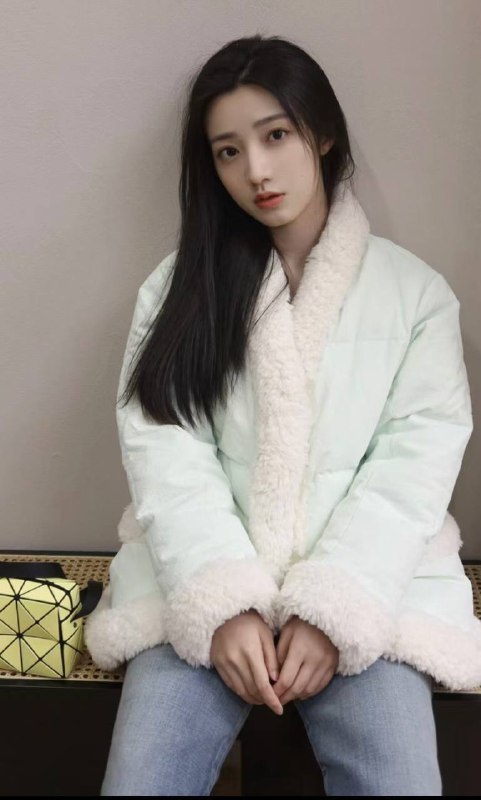 北京天猫🐱北🐳新人小白🦜☝️第一天🐝美院再读生 天然零整 纯圈外• 𝐇𝐞𝐢𝐠𝐡𝐭身高/172• 𝐖𝐞𝐢𝐠𝐡𝐭体重/45• 𝐁𝐮𝐬𝐭胸围/ c• 𝐀𝐠𝐞年龄/05• 𝐇𝐨𝐛𝐛𝐲兴趣/滑雪🏂健身🧘🏻‍♀️绘画🎨真实在校纯兼职非职业性打卡上班，不抽烟不喝酒，筷子腿🥢蜂腰蜜桃臀高素质，双商在线，谈吐优雅，初恋女友感觉，校花女神级别，服务控首选只觅高质量知己，非诚勿扰#北京上门#北京外围#北京修车🏀♥️📱欢迎咨询客服👉@AnnaGJ168bot