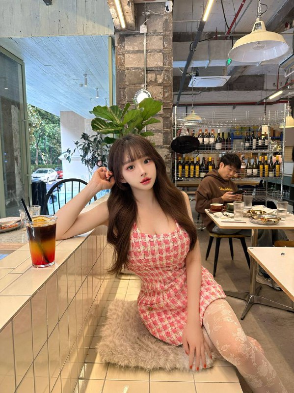 北京子俊🏡硬五Japanese student in BeiJing🇯🇵日本人留学生は北京にいますHeight:167cm.      Weight:47kgCup:  G                    Age:      19北京外国语大学可验🇯🇵SFZ，学校XSZ🉑️随时全英文沟通全身雪白，三点粉，童颜巨Ru  常年瑜伽普拉提，丰满🍑PP，真🐻天然0整抖音网红腾讯王者荣耀Coser，Chinajoy游戏展#朝阳双井#硬五#日本#C60#北京上门#北京外围#北京修车🏀♥️📱欢迎咨询客服👉@AnnaGJ168bot