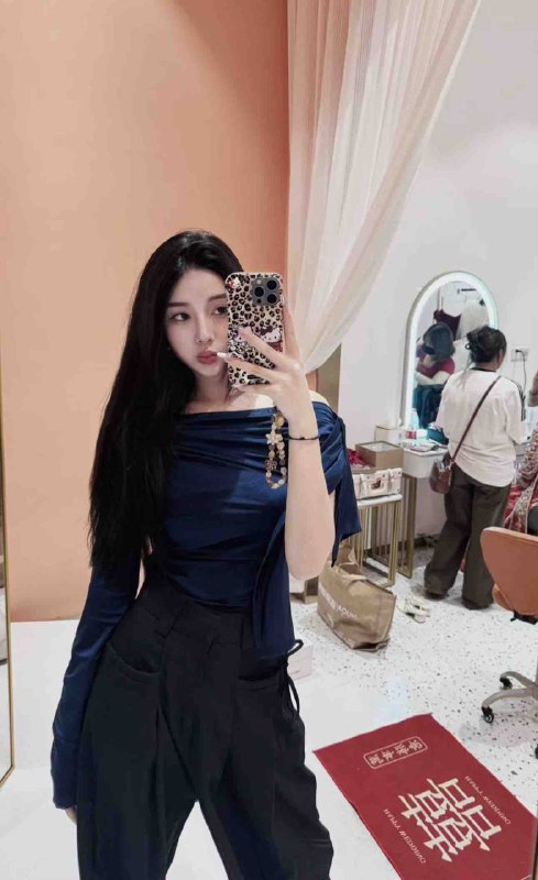 北京迷迷🏠只外出兼职🦜5️⃣纯欲天花板硬5️⃣⬆️纯兼职 国企白领  平台签约模特• 𝐇𝐞𝐢𝐠𝐡𝐭身高｜171• 𝐖𝐞𝐢𝐠𝐡𝐭体重｜48• 𝐀𝐠𝐞年龄｜00年• 𝐁𝐮𝐬𝐭胸围｜D• 𝐇𝐨𝐛𝐛𝐲兴趣｜看书 旅游 烘培▫️清纯干净  活泼开朗  笑意盈盈  肤白胜雪▫️声音甜美  服务意识强  精心呵护  完美体验▫️初恋女友感  温柔且细腻 穿着大牌真實資料 纯兼职只接素质课#北京上门#北京外围#北京修车🏀♥️📱欢迎咨询客服👉@AnnaGJ168bot