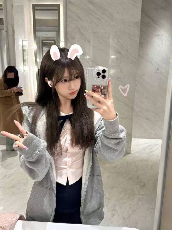 🏠安妮 3k06年咕噜你的温柔女友𝐇𝐞𝐢𝐠𝐡𝐭身高/165• 𝐁𝐮𝐬𝐭胸围/🐻b➖➖➖➖➖➖➖➖➖➖➖♥︎🎀甜美日系少女🎀俏皮无辜小鹿眼 干净透亮肌眉眼盈盈 楚楚动人 眼睛水汪汪• 服务好，态度好，热情主动不催不事真人真照🉑指定 不六九北京 朝阳 白虎 小纯蛇纹