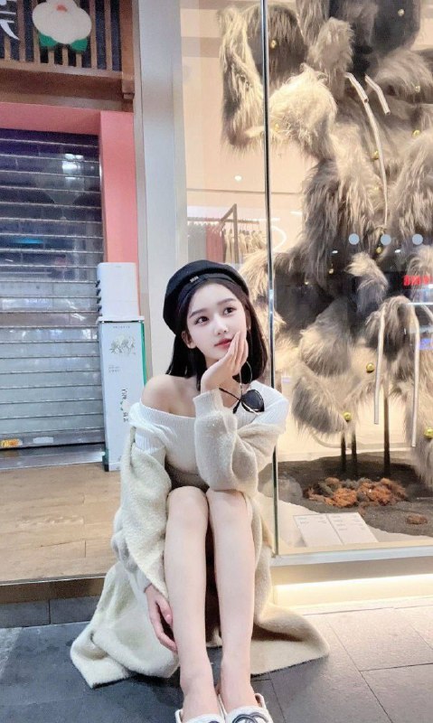 北京🏡⛳️合生国际家园西区167D肌肤雪白 一字肩  全身无整温柔甜美 不事儿朝阳双井 合生国际白小纯短发V99