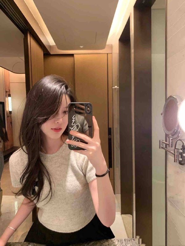 希希well🏠ztt🐳北京 纯⭕外  首次兼职  气质高贵御姐🔷颜值天花板  气场十足 性感御姐范🔷穿着时尚大牌 可纯可欲 冷艳十足🔷本人比照片好看  你的首选女友高级洋气款 全身无赘肉 A4腰172/🐻D /00年 妮妮冷白皮 声音甜美😋FW好 不事 不催大🥚可同城（只接素质k醉酒勿扰）北京 朝阳区 御姐