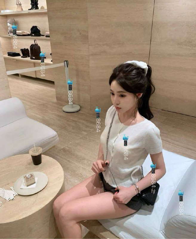 北京🏡外五⛳️安娜国际𝗪𝗮𝗶𝘁𝗶𝗻𝗴 𝗙𝗼𝗿 𝗬𝗼𝘂 …♡纯欲天花板04年 山师大学在校生（身份证学生证可验）身高：168    体重：86斤🐻：D兼职博主 会钢琴 普拉提 韧性好皮肤白皙 纯欲精致 声音甜美翘臀s身材 紧致三点粉高瘦碧玺款朝阳三里屯 安娜国际白小纯  外五B23