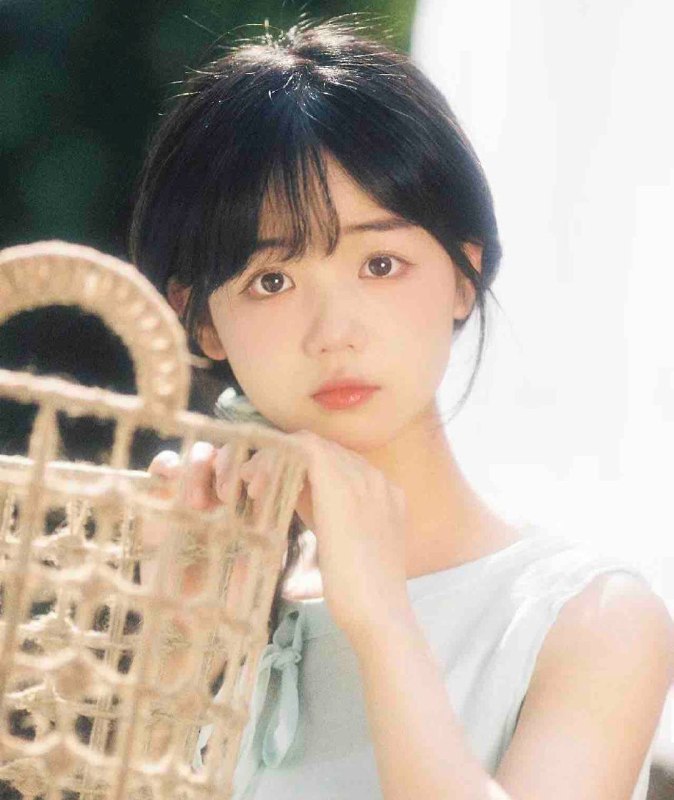 观主🏠（后现代城C区）老白162c 05北京学生兼职，新人第一次下水，，可69舌吻，上下粉嫩，天然无整，脾气性格温柔，有素质态度好，不催不事