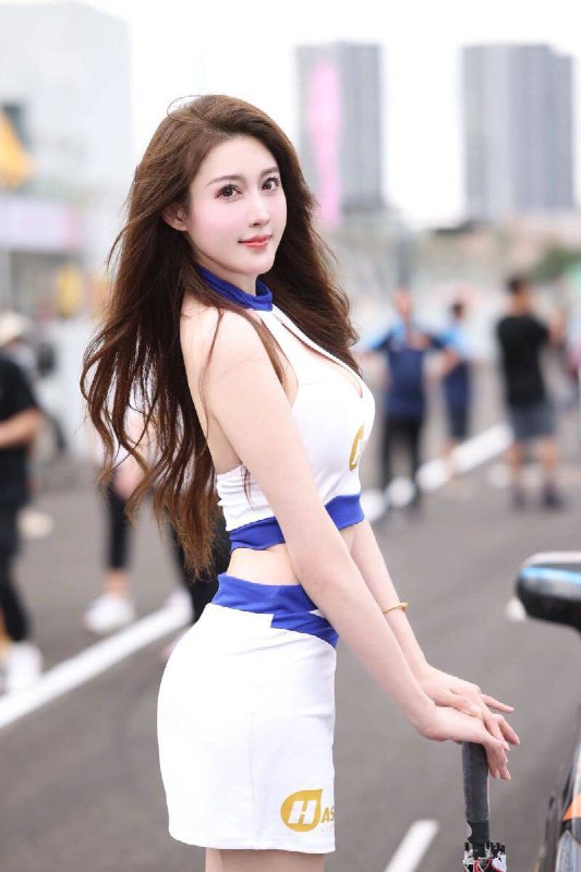 北京🏡⛳️远洋公馆180E超级蜜桃臀 丰满有韵味素质好高学历 外冷内骚皮肤白皙   本人比照片好看服装模特🏅兴趣广泛🧘🏻‍♀瑜伽️🏌🏻‍♀️高尔夫🏂朝阳三元桥 远洋公馆舌吻 六九  双飞登记 代开E69