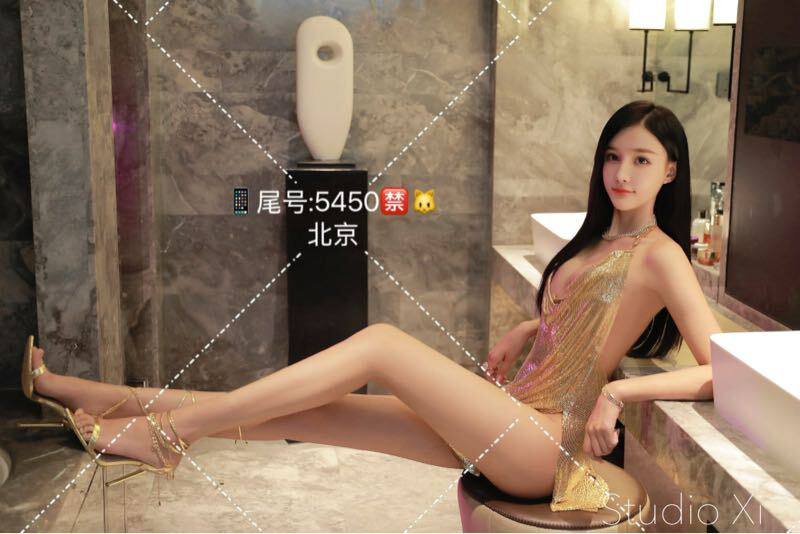 北京🏡⛳️复地国际极品大蜜身高  178 丰满 C前凸后翘皮肤白皙光滑 五官精致🉑69 口技一流🔥好氵多宝宝一起做运动吧😘是你俯卧撑 还是我深蹲🫦朝阳国贸 复地国际舌吻 六九  酒夜大密S17