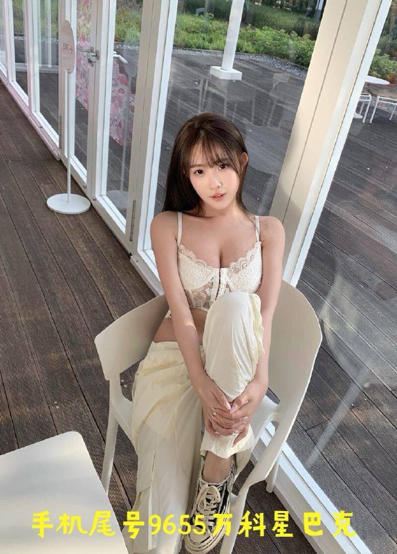 希希well🏠#ssi北京✨极品ღHeight身高：168cm    Bust胸围：EWeight体重：50kg     Age年龄：01𝐒𝐩𝐞𝐜𝐢𝐚𝐥𝐢𝐭𝐲特长 童颜    可一字马 口技超绝𝐎𝐜𝐜𝐮𝐚𝐭𝐢𝐨𝐧职业  苏大本科在读Hobby爱好：旅游 健身 阅读 瑜伽性格nice  蚂蚁腰 蜜桃臀 大奶子服务耐心 待客如初恋 能给你的只有感觉擅长情绪价值输出贩卖快乐主打反差感、幼态乖巧脸变身御姐性感身材🫦#北京#朝阳区#一字马#学生#纯欲