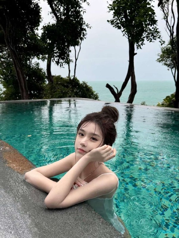 🏠凯尔新人首开Height:173Weight:95🐻真实cup:CAge/04无纹身 不抽烟谈吐优雅 情商高 温柔沟通 素质极高皮肤白皙 五官精致 S身材 可素颜⛳️全季酒店（北京广渠路店）北京 朝阳区 御姐 登记代开 无纹身 双非 空降