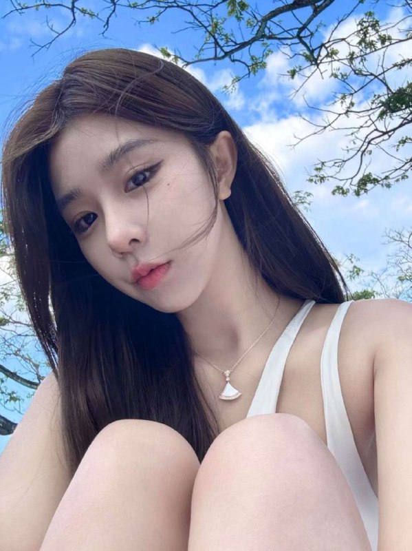 🏠凯尔新人首开Height:173Weight:95🐻真实cup:CAge/04无纹身 不抽烟谈吐优雅 情商高 温柔沟通 素质极高皮肤白皙 五官精致 S身材 可素颜⛳️全季酒店（北京广渠路店）北京 朝阳区 御姐 登记代开 无纹身 双非 空降