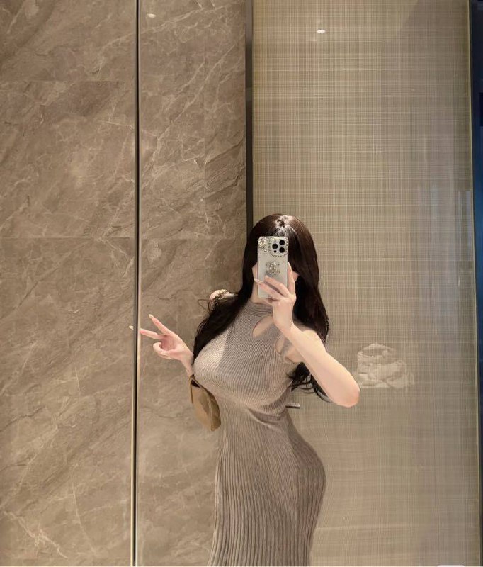 北京🏡⛳️劲松小区北京首开 硕士学历 可全程英语交流 气质御姐 就职于世界五百强企业 休年假短开Age年纪:98年Height身高:170Weight体重:54kgBust胸围:纯天然无整 巨乳大FFigure身材:皮肤超好 前凸后翘 丰臀肥乳 腰细 穿衣显瘦脱衣有肉 非常匀称  超级🔥辣🛏️上超级s🌸&真人气质超绝 皮肤雪白嫩滑 热爱健身 氵多多🉑纯🉑御 性格开朗 会提供情绪价值朝阳劲松 劲松小区舌吻 六九  深喉口爆 大胸御姐 少妇S07