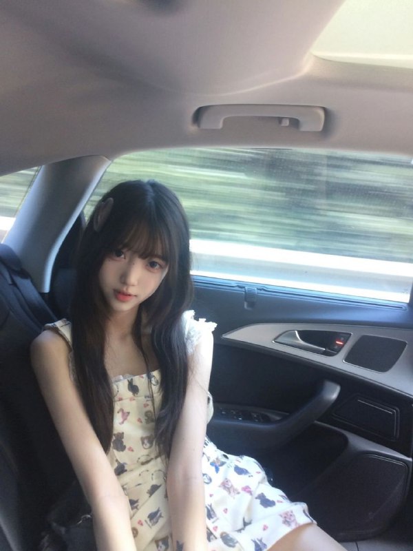 🏠北京新人洋气学生小纯纯真实05174c真 90斤白瘦幼超长/腿，透白粉嫩 毛孔超甜美，专业素质强 完美初恋，有jk，兼职搬砖高白纯 白小纯 婷宝