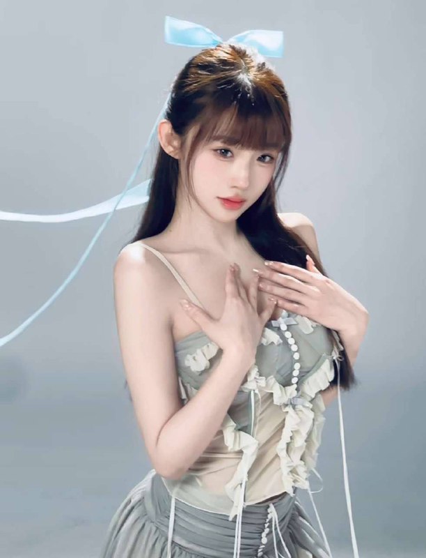 🏠家3外5（世茂工三）小水在校大学生 签约模特 网红05 170🐻D 皮肤雪白 上粉下紧会瑜伽  游泳  古筝  高尔夫  可一字马 擅长各类cos扮演 兼职你的圈外女友