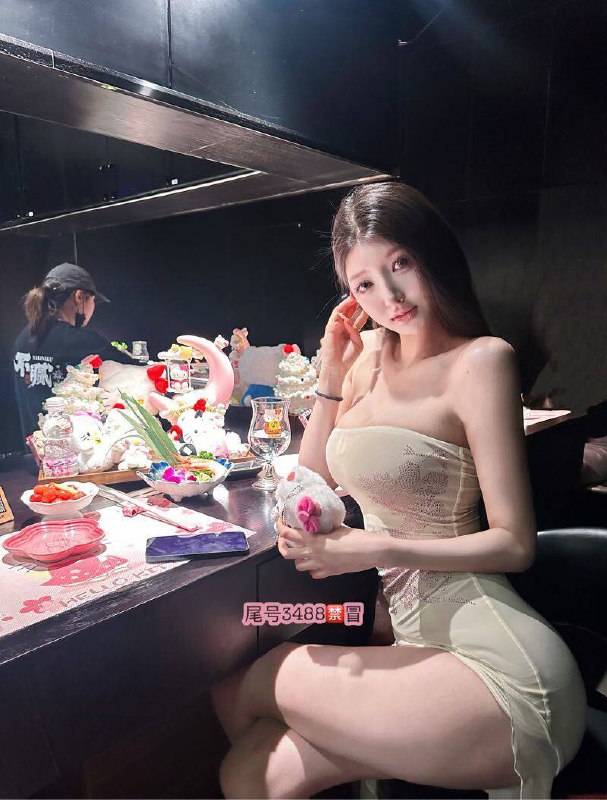 北京🏡⛳️港湾国际参加过环球旅游小姐大赛总决赛（荣获亚军和最佳身材奖）𝐁𝐮𝐬𝐭｜ E➕（真胸无整）𝐇𝐞𝐢𝐠𝐡𝐭｜178cmWeight｜55kg𝐀𝐠𝐞｜ 22身体敏感一碰就出💦✨童颜巨乳蜜桃臀天花板，全身皮肤白皙光滑 吹弹可破 可素颜无风尘味。完美腰臀比例🐍腰蜜桃臀 腿细长直。极易敏感多汁，三点粉，紧致会夹。✨可甜可御  推荐指数5⭐。✨性格好，乖巧听话，不催不事。✨全真人自拍生活照，🈲冒✨刚下水新人纯兼职。朝阳三里屯 港湾国际舌吻 六九  双飞 潮喷大长腿S09