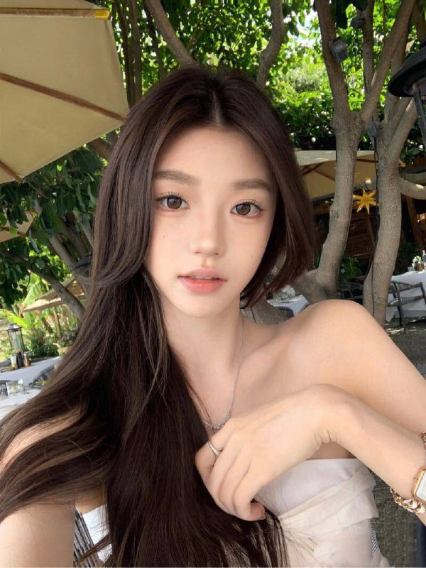 京三环少➕北京宁宁❤️刚到北京兼职 新人一个老师不认识173 90斤 05年极品瘦白小纯 0整容 无纹身胎记性格温柔爱笑 不催不事儿 邻家小妹妹#北京#官悦欣园A